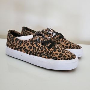 US Sports Leopard Print Lace Sneakers White Sole
